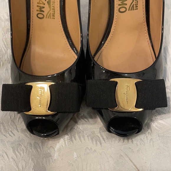 Salvatore Ferragamo Heels - Picture 2 of 9